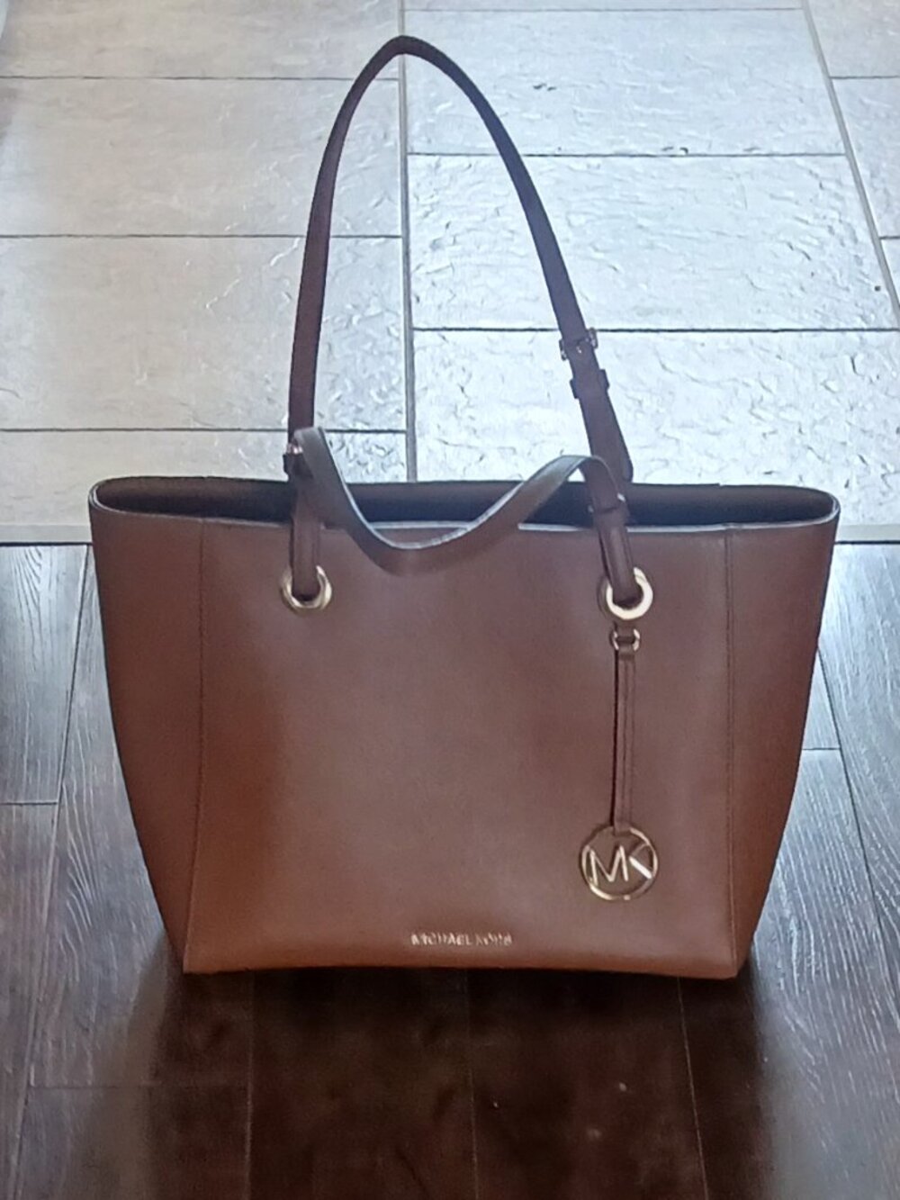 Michael Kors Walsh Leather Purse Tote Carryall